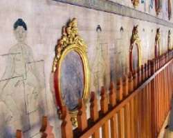 The walls of the temple are engraved with pictorial encyclopaedia covering various subjects like medicine, history, health, literature and lexicograph
